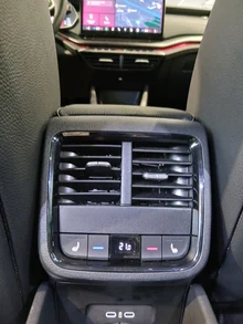 Škoda Octavia Combi Sportline TSI mHEV DSG in Race-Blau Metallic