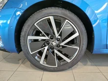 Škoda Octavia Combi Sportline TSI mHEV DSG in Race-Blau Metallic