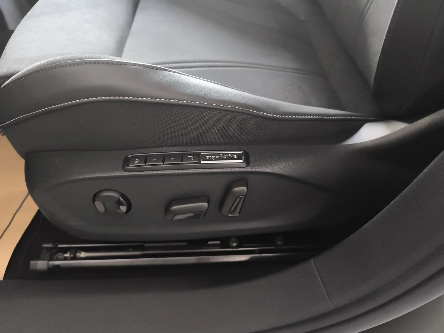Bild eines VW ID.7 Tourer Pro S 210 kW Business-86 kWh