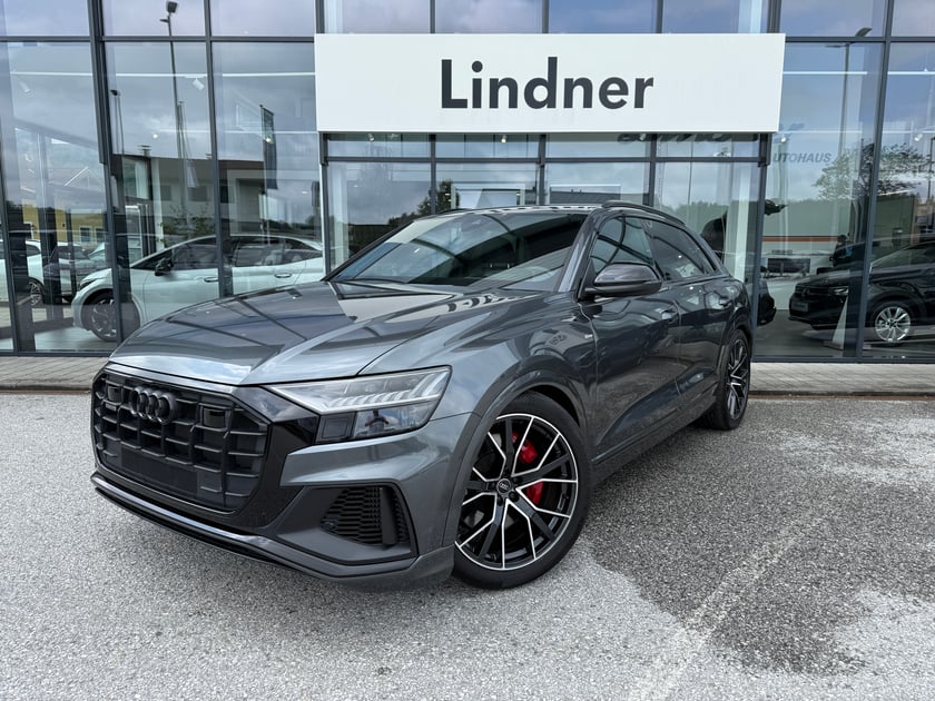 Audi Q8 55 TFSI e quattro
