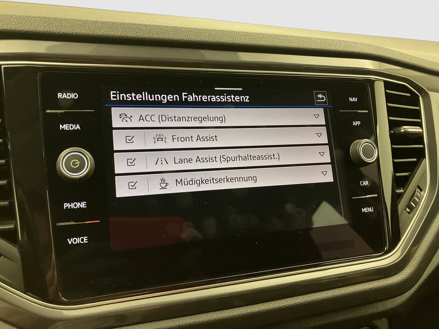 VW T-Roc Sport TDI DSG | Bild 14 von 21