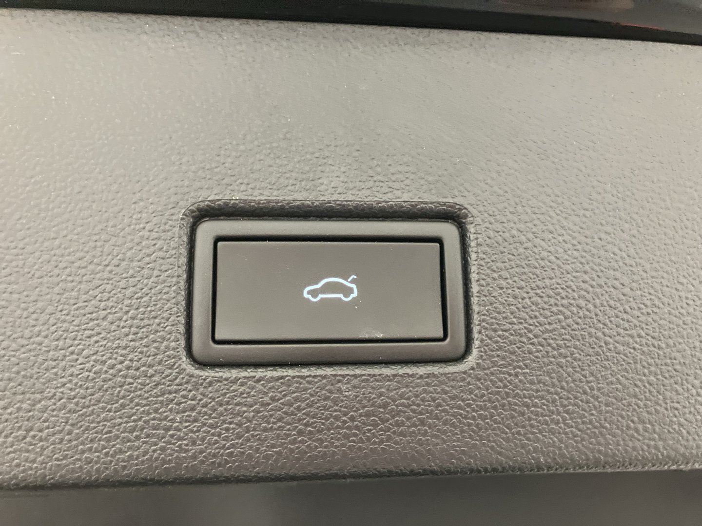 VW T-Roc Sport TDI DSG | Bild 19 von 21