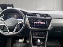 VW Touran Life TDI DSG in Deep Black Perleffekt