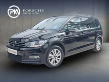 VW Touran Life TDI DSG in Deep Black Perleffekt