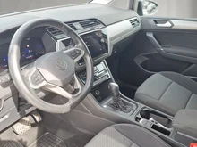 VW Touran Life TDI DSG in Deep Black Perleffekt