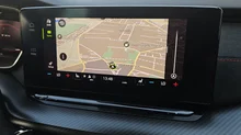 Škoda Octavia Combi RS iV 245 DSG in Moon-Weiß Metallic