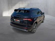 Škoda Karoq Sportline TSI DSG ACT in Black-Magic Perleffekt