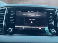 Škoda Karoq Sportline TSI DSG ACT in Black-Magic Perleffekt