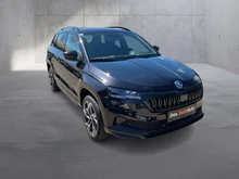 Škoda Karoq Sportline TSI DSG ACT in Black-Magic Perleffekt