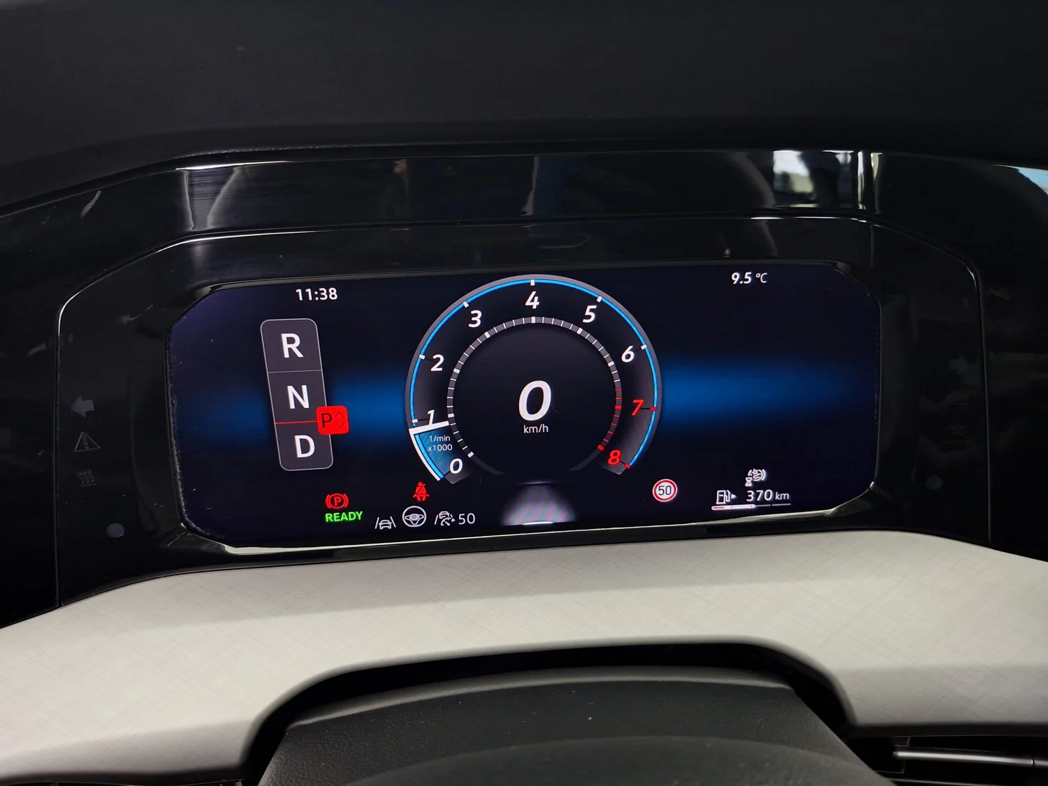 Bild eines Golf Variant Business mHeV DSG