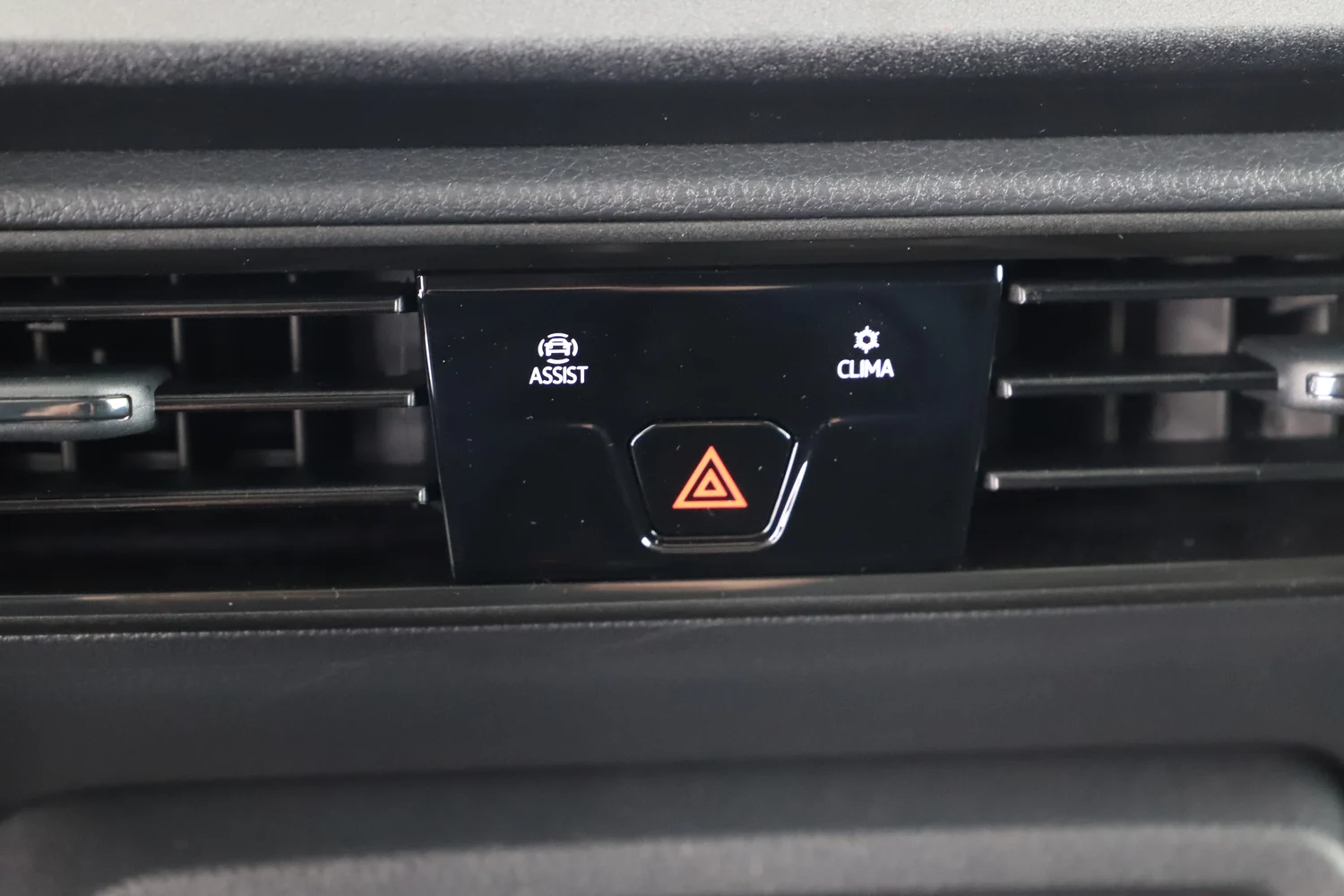 Bild eines VW Caddy Cargo Entry TDI
