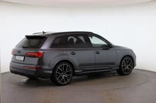 Audi Q7 50 TDI quattro S line in daytonagrau perleffekt