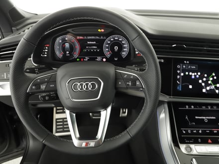 Audi Q7 50 TDI quattro S line