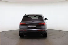 Audi Q7 50 TDI quattro S line in daytonagrau perleffekt