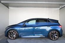 CUPRA Born 77 e-Boost 170kW/231PS in Lava-Blau Metallic