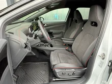 VW ID.4 GTX 4MOTION 250 kW Business -77 kWh in 2Y Gletscherweiß Metallic