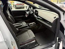 VW ID.4 GTX 4MOTION 250 kW Business -77 kWh in 2Y Gletscherweiß Metallic