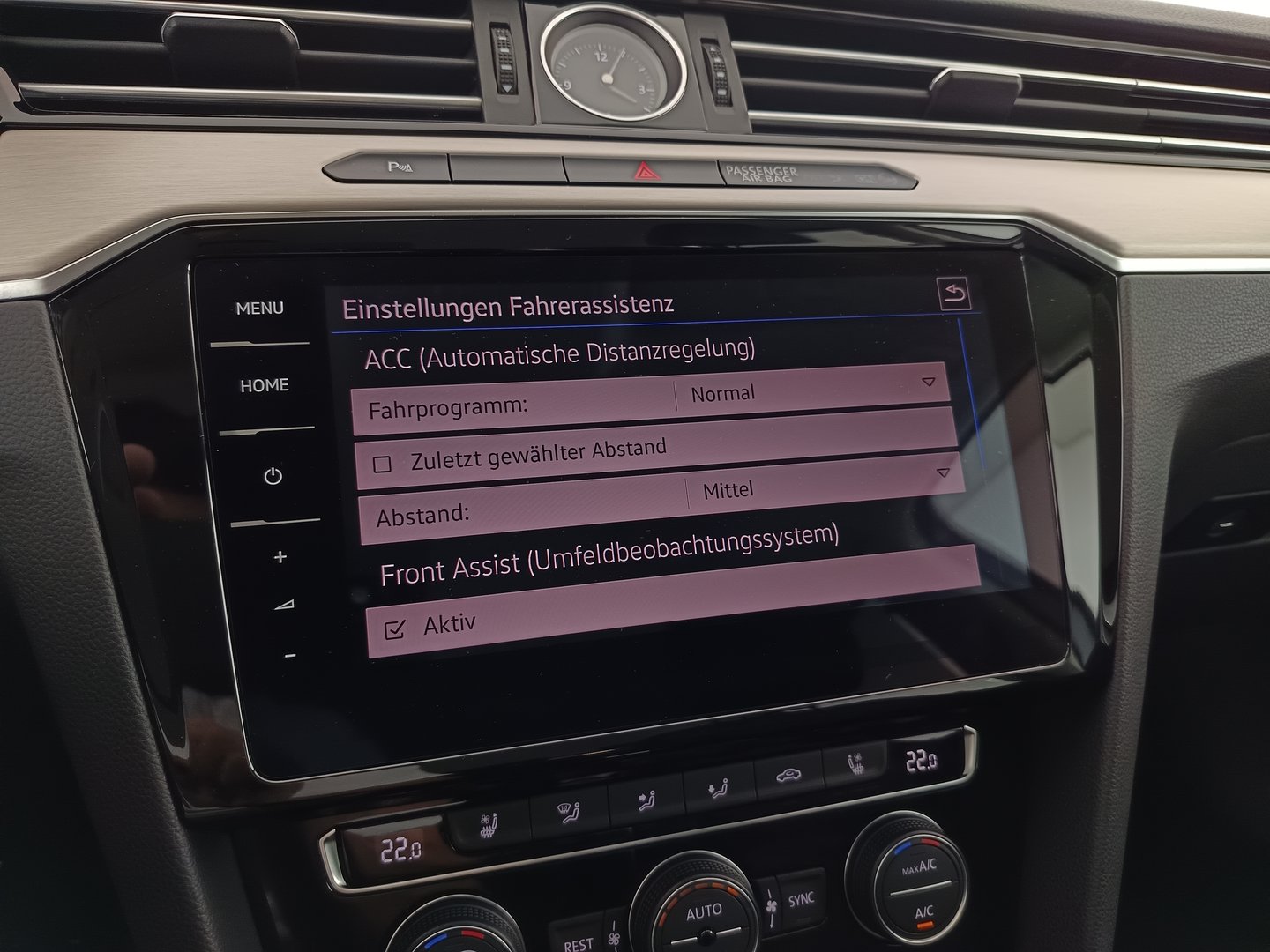 VW Passat Variant Highline TDI SCR DSG | Bild 22 von 33