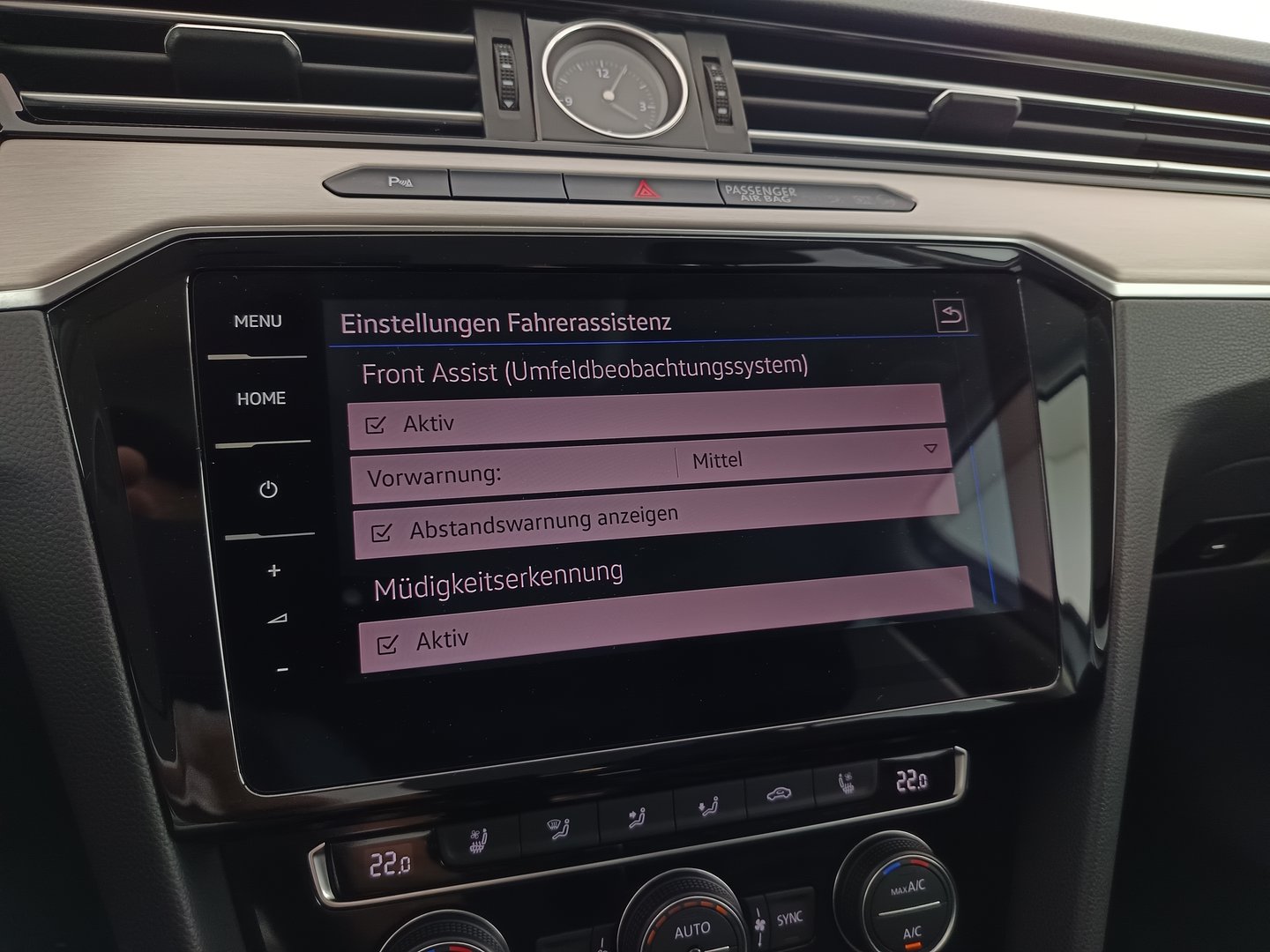 VW Passat Variant Highline TDI SCR DSG | Bild 23 von 33