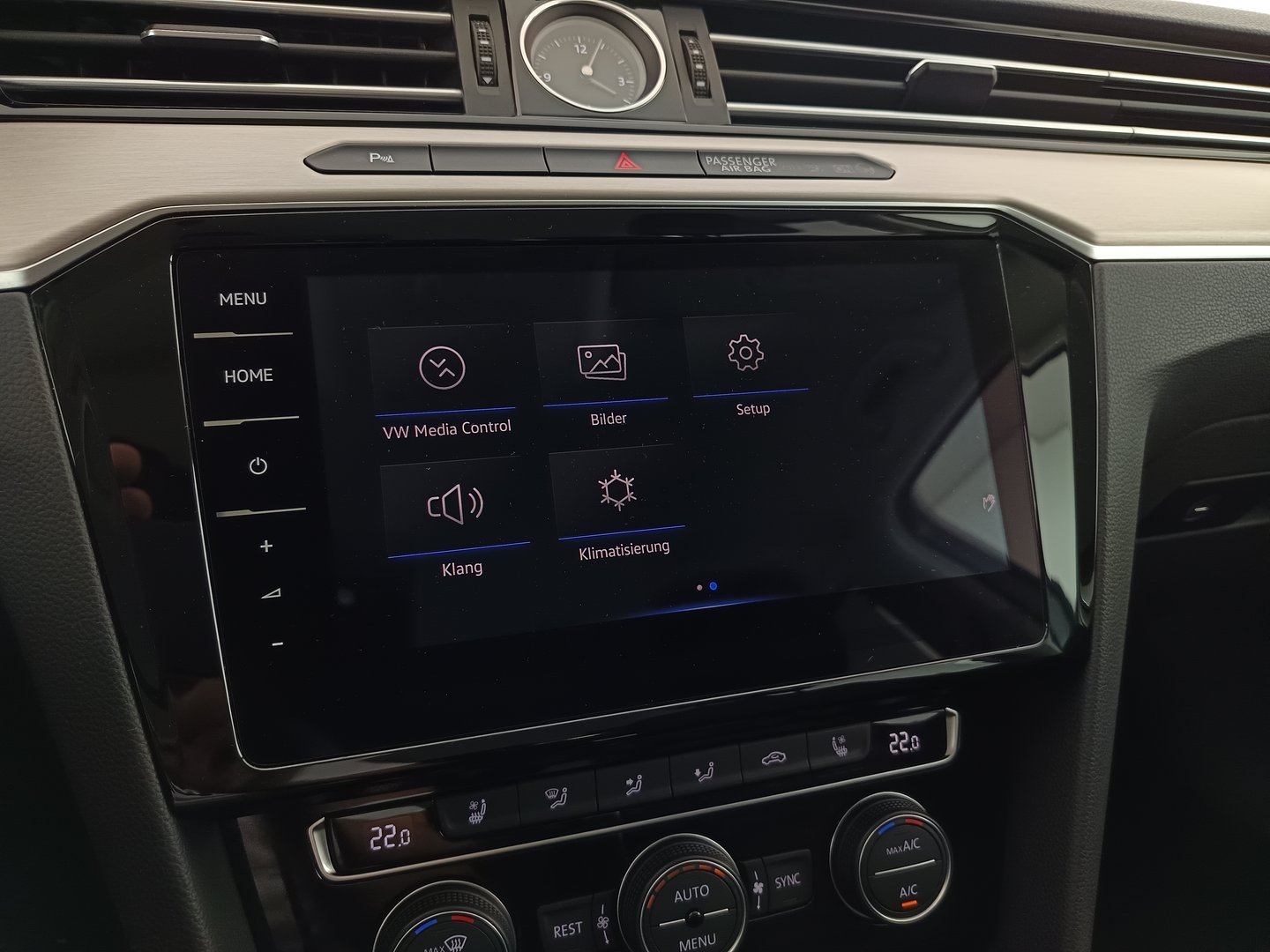 VW Passat Variant Highline TDI SCR DSG | Bild 20 von 33