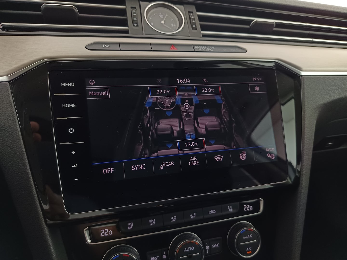 VW Passat Variant Highline TDI SCR DSG | Bild 21 von 33