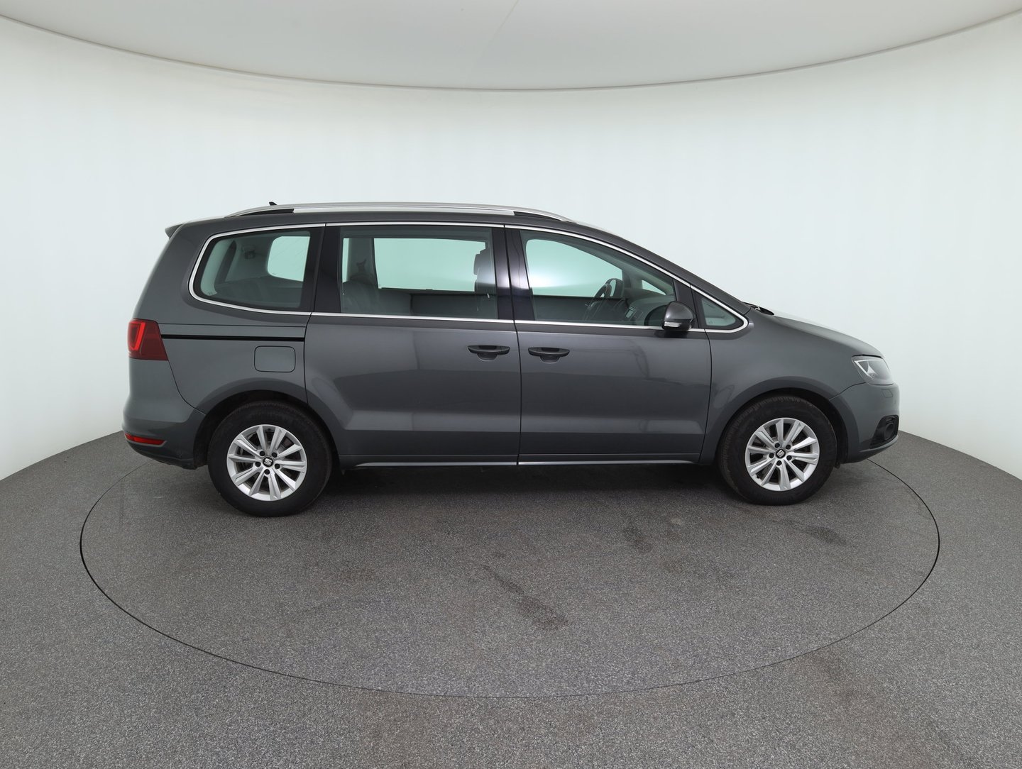 SEAT Alhambra Austria Edition Executive TSI | Bild 4 von 34