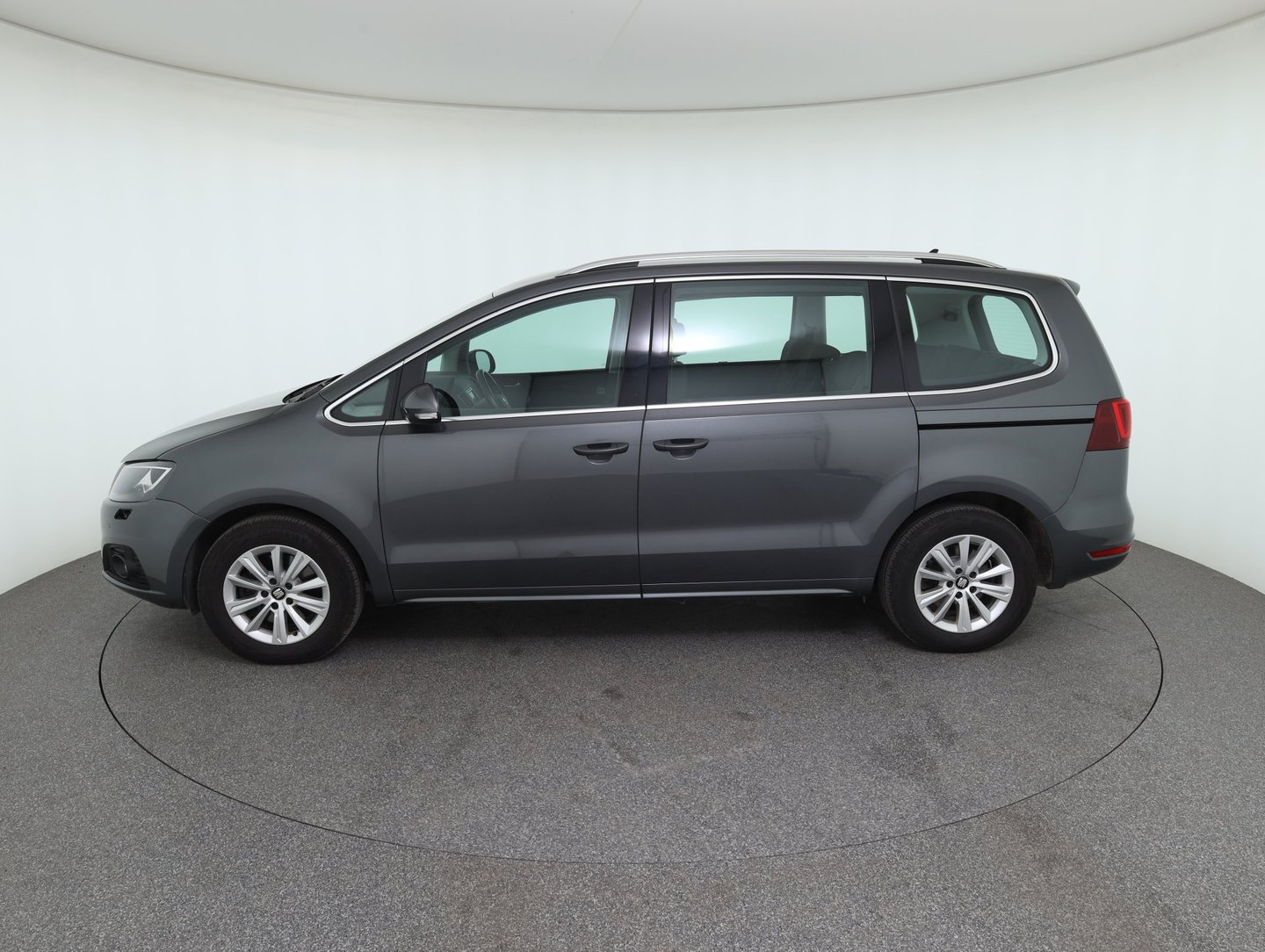 SEAT Alhambra Austria Edition Executive TSI | Bild 8 von 34