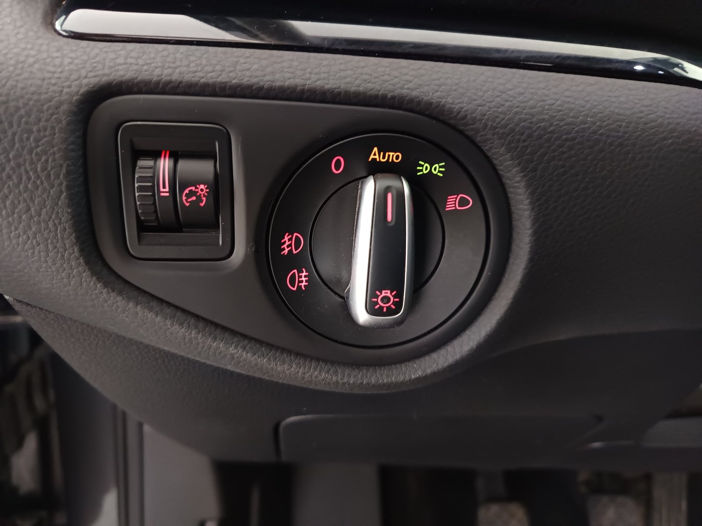 SEAT Alhambra Austria Edition Executive TSI | Bild 12 von 34