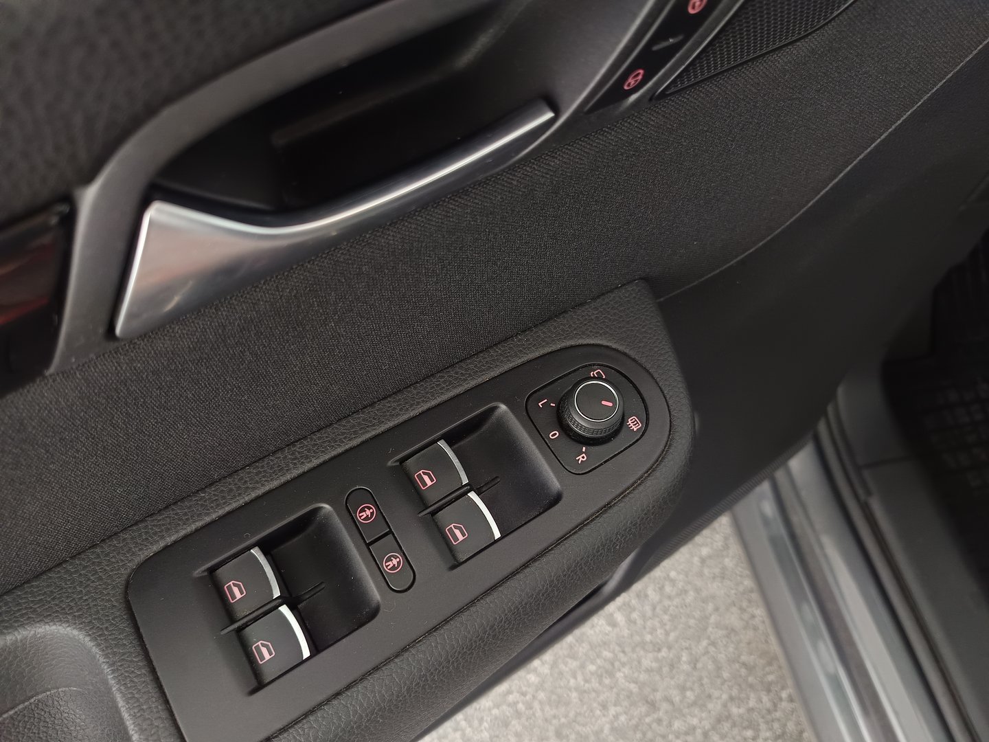 SEAT Alhambra Austria Edition Executive TSI | Bild 11 von 34