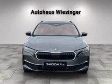 Škoda Octavia Combi Selection TDI DSG in 5X Graphite-Grau Metallic