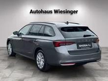 Škoda Octavia Combi Selection TDI DSG in 5X Graphite-Grau Metallic