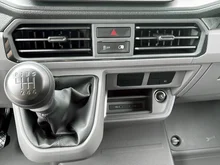 VW Crafter 30 Kastenwagen L3H3 TDI in candyweiß