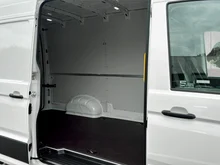 VW Crafter 30 Kastenwagen L3H3 TDI in candyweiß