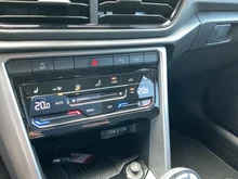 VW T-Roc Friends TDI in Indium Grau Metallic