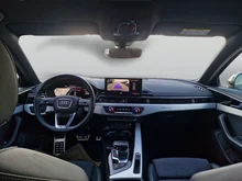 Audi A4 Avant 40 TDI quattro S line in mythosschwarz metallic