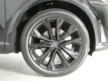 CUPRA Formentor e-HYBRID 204 PS DSG in Nacht-Schwarz Metallic