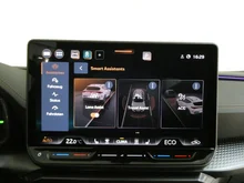 CUPRA Formentor e-HYBRID 204 PS DSG in Nacht-Schwarz Metallic