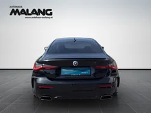 BMW 4xx 4 Coupe M440 i xDrive in schwarz - metallic