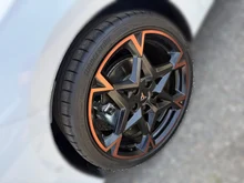Thumbnail-Foto von Fahrzeug