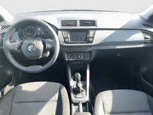 Thumbnail-Foto von Fahrzeug