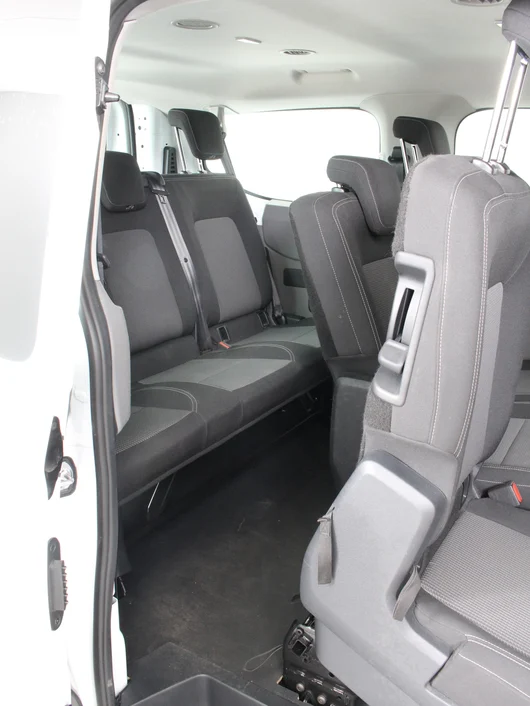 Bild eines Transporter Kombi TDI