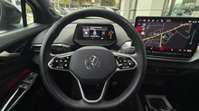 VW ID.4 Pro 4MOTION 210 kW Business in Grenadillschwarz Metallic