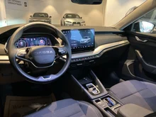 Škoda Octavia Combi Selection TSI mHEV DSG in Black-Magic Perleffekt