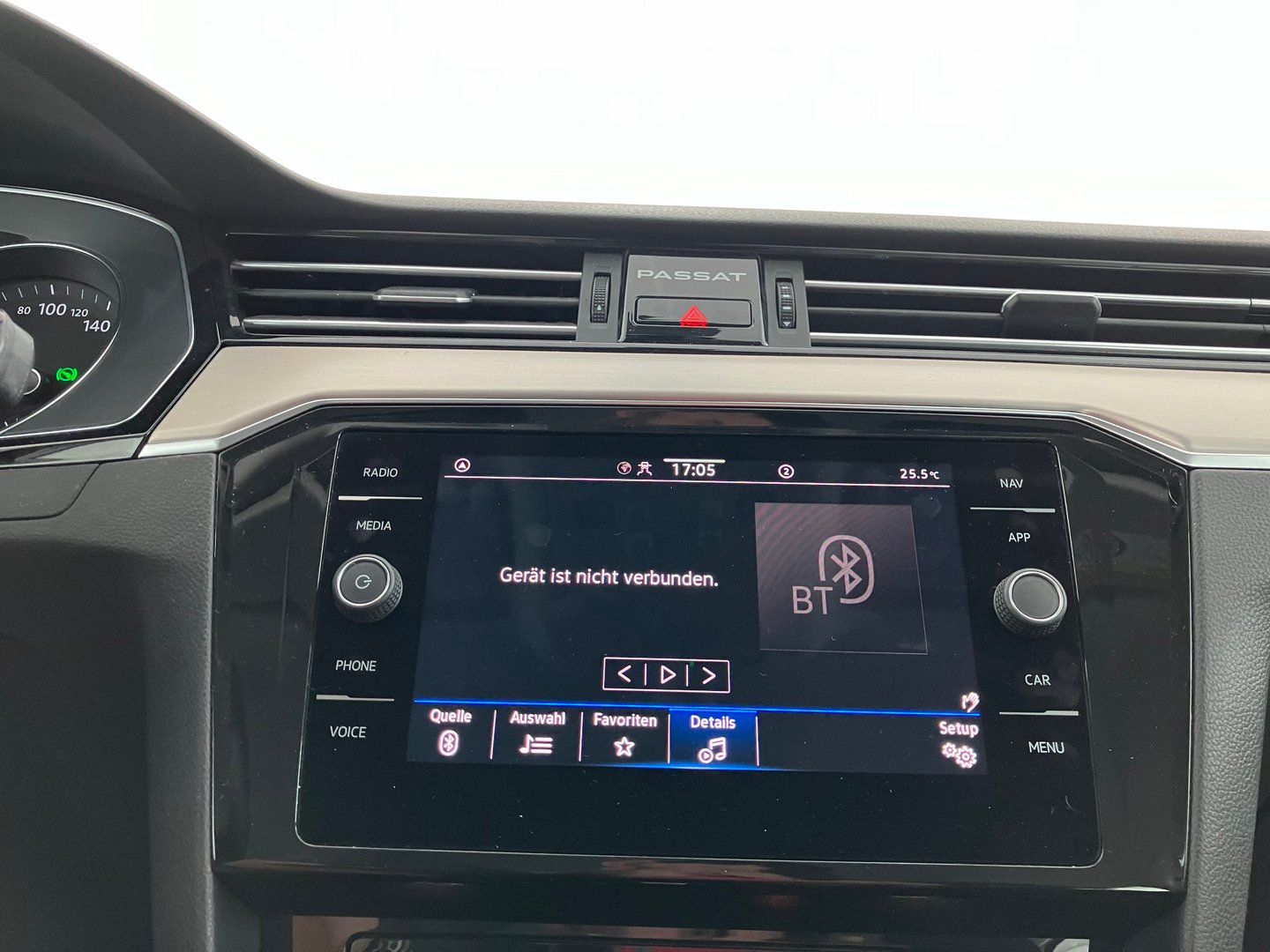 VW Passat Variant Elegance TDI 4MOTION DSG | Bild 16 von 30