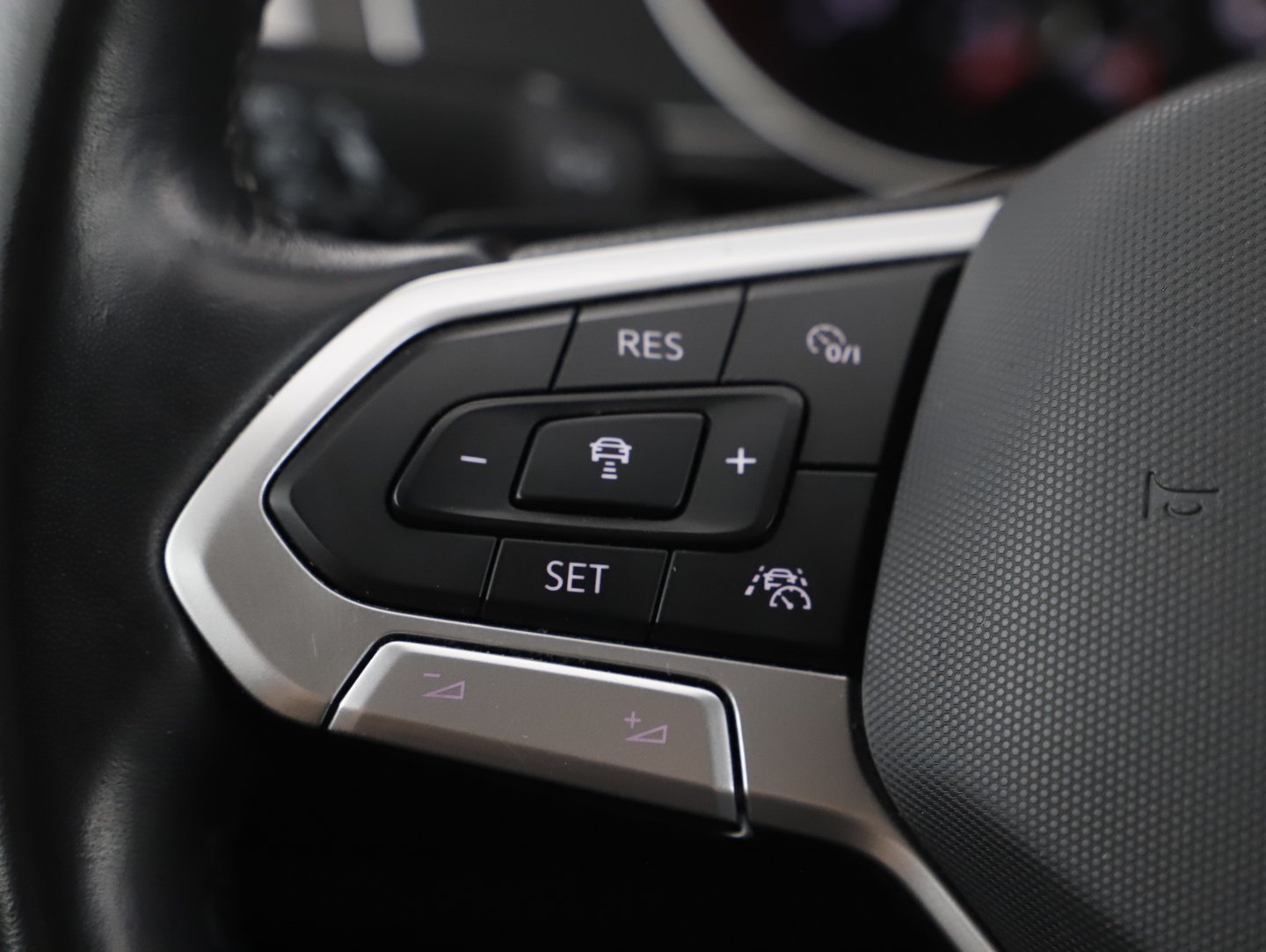 VW Passat Variant Business TDI DSG | Bild 16 von 23
