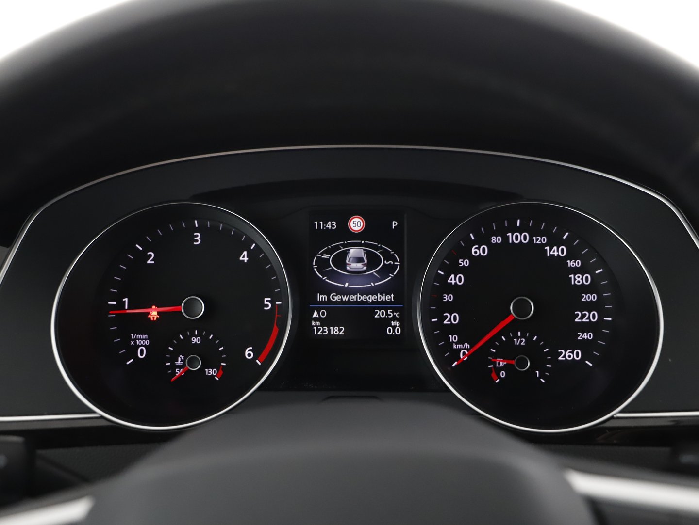 VW Passat Variant Business TDI DSG | Bild 10 von 23