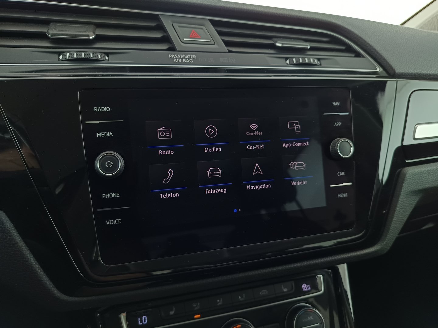 VW Touran Highline TSI DSG | Bild 18 von 36