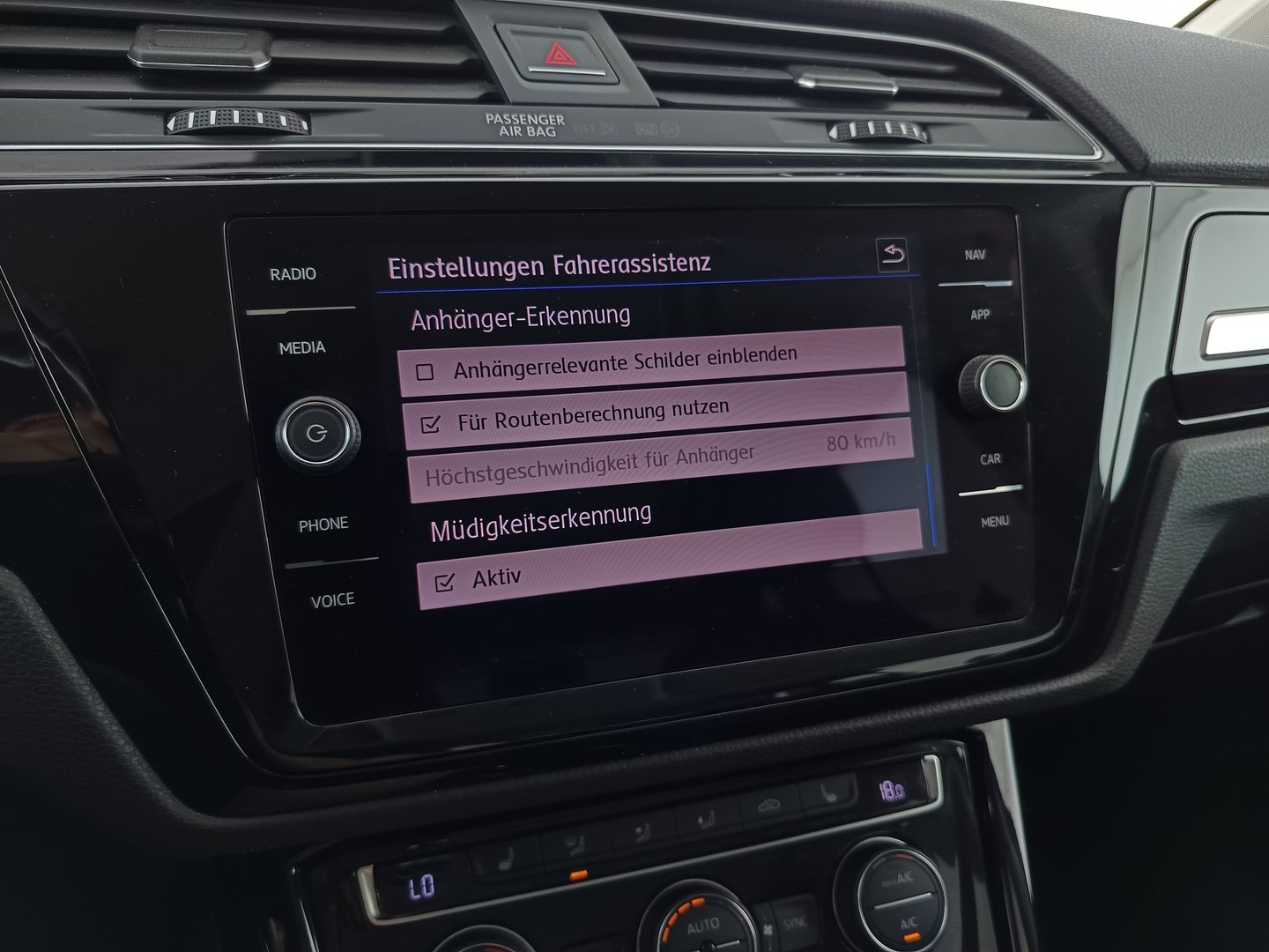 VW Touran Highline TSI DSG | Bild 26 von 36
