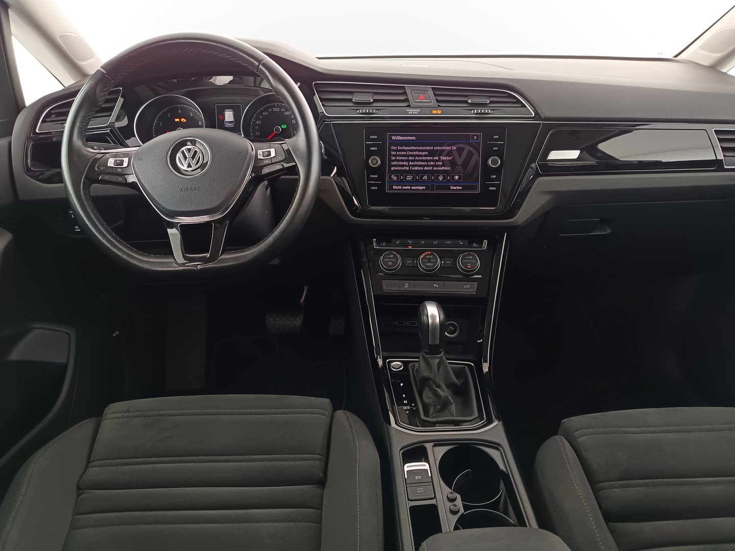 VW Touran Highline TSI DSG | Bild 13 von 36