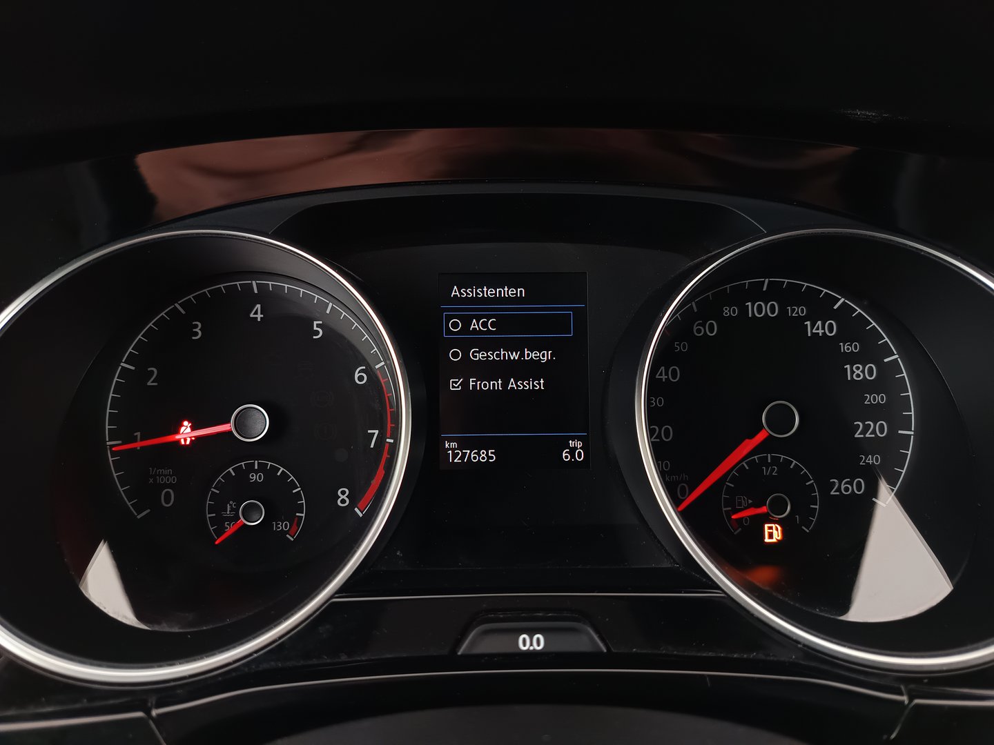 VW Touran Highline TSI DSG | Bild 15 von 36
